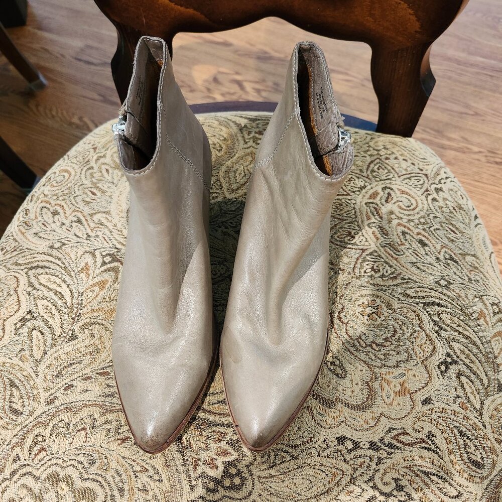 FRYE Lila Zip Ankle Bootie - Gray - Picture 2 of 11